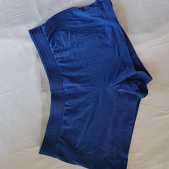 3 Pairs Cotton-Blend Shorts Size MEDIUM - Picture 4 of 5